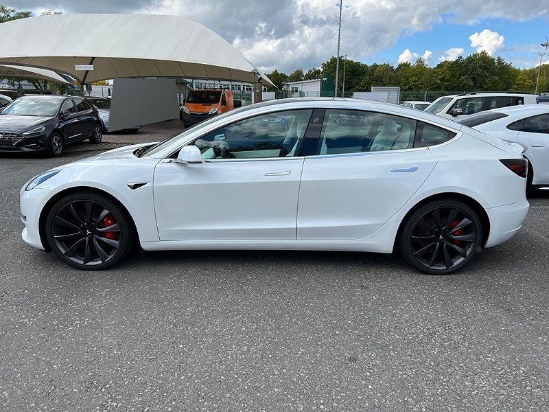Tesla Model 3 Performance, 2020-Modell*Innen Weiß*